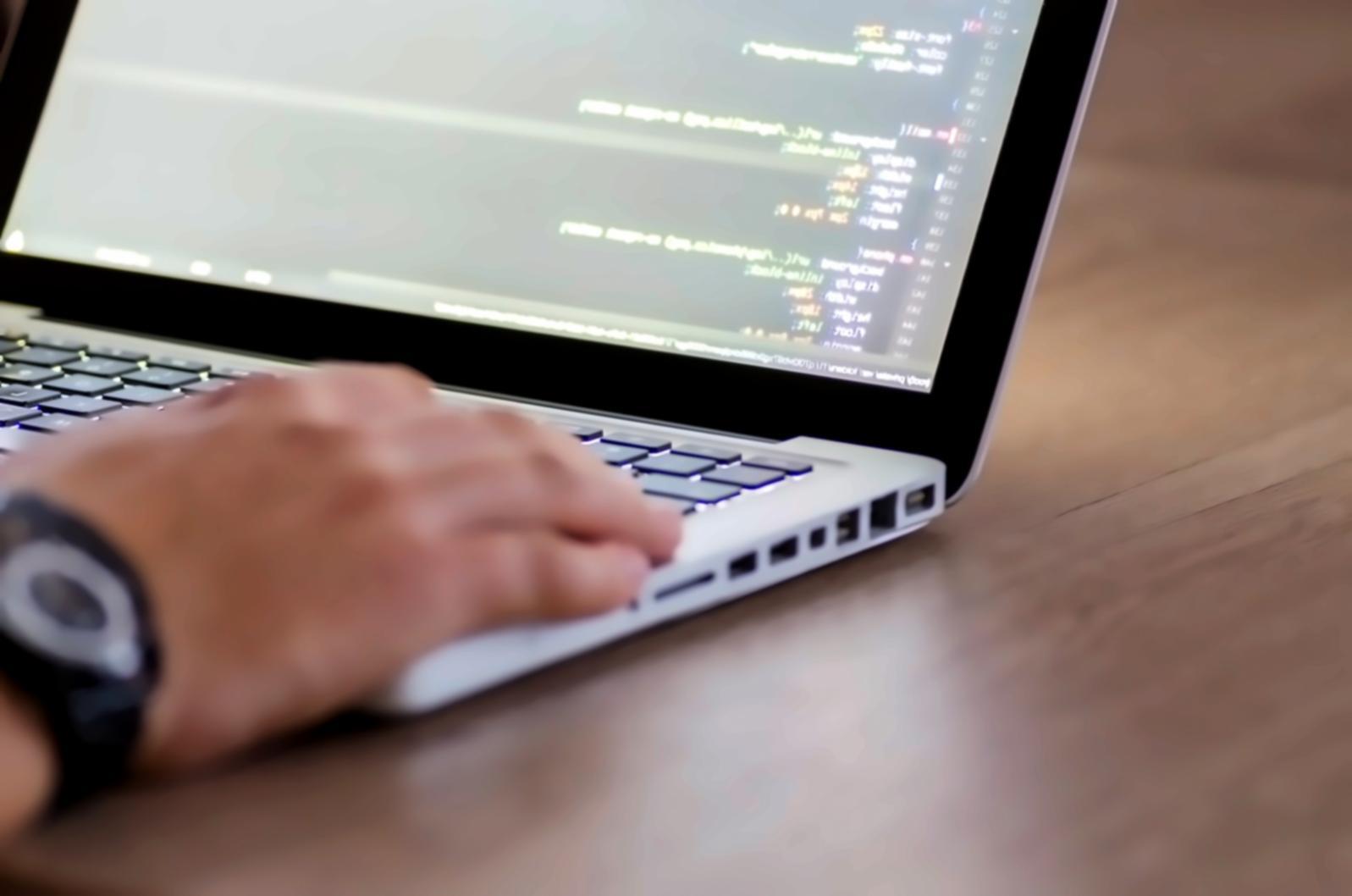 Análisis de métricas de conversión en dashboards profesionales